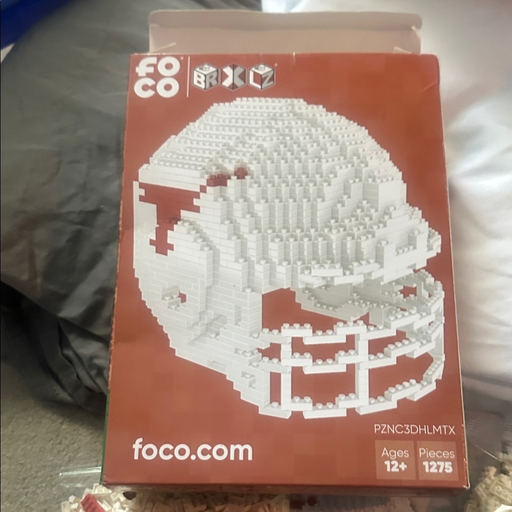 FOCO UT Texas Helmet Model NIB - Picture 4 of 4